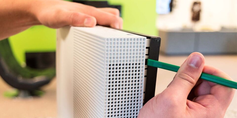 How To Clean My Xbox One  