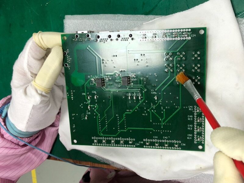 1 Brushing Process B How To Clean Pcb After Soldering