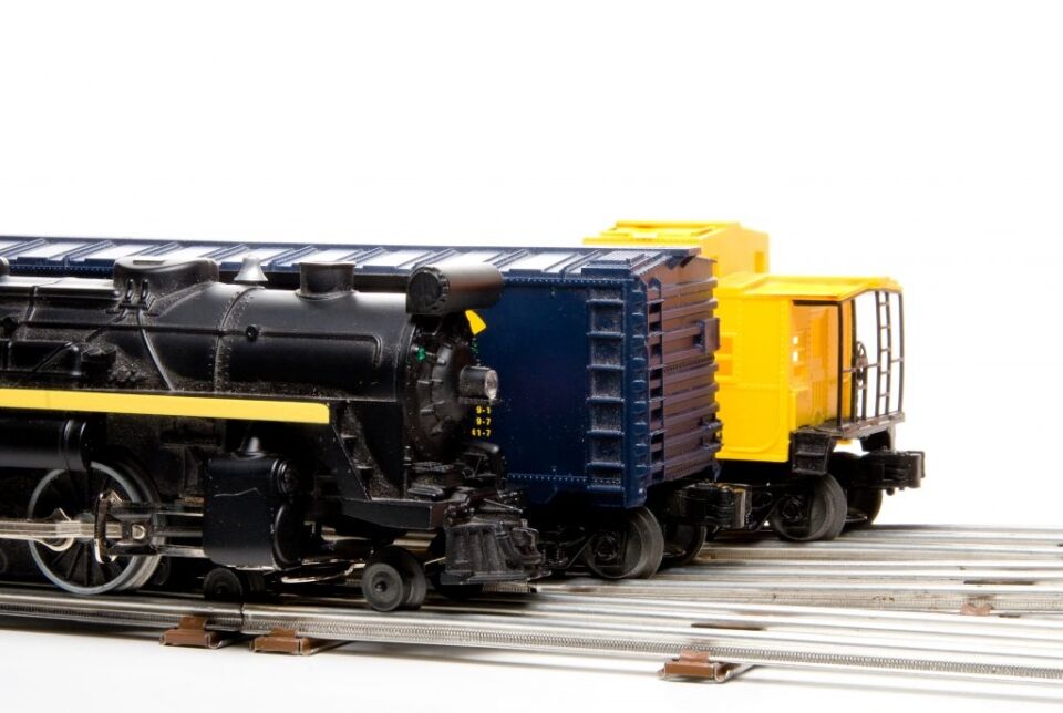 Shutterstock 24713593 How To Clean Lionel Trains