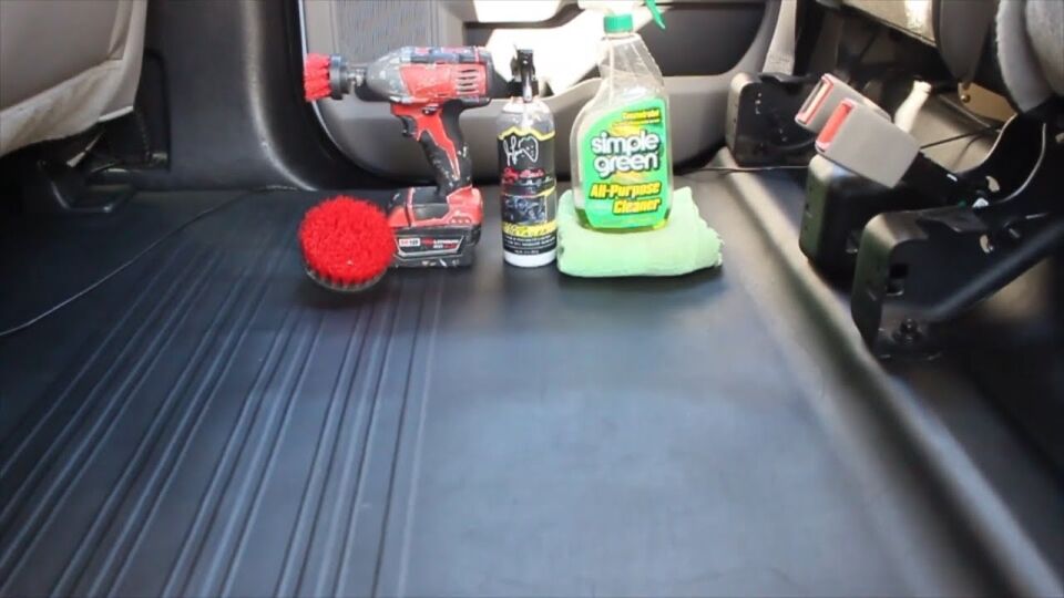 Will Car Cleaner Shine Vinyl Floors