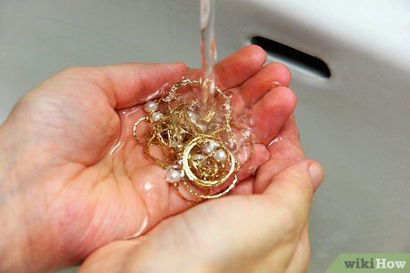 V4 460Px Use An Ultrasonic Cleaner To Clean Your Jewelry Step 9 How Long To Leave Jewelry In Ultrasonic Cleaner