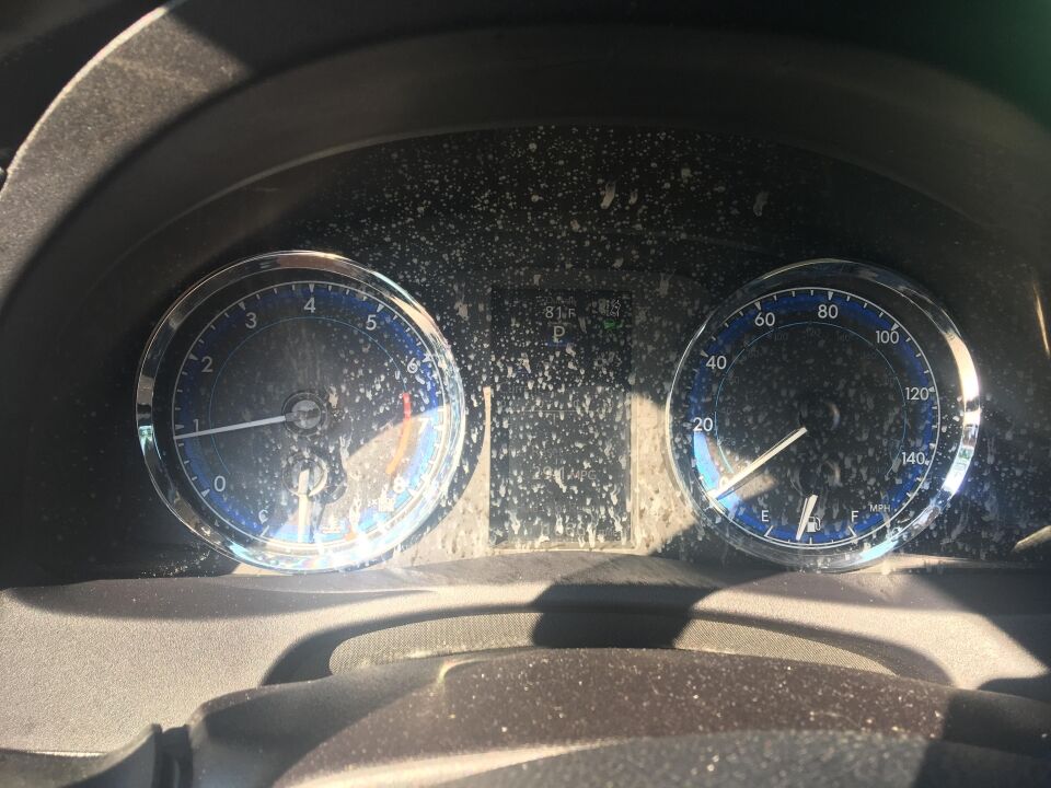 Djtla2U9Cn851 How To Clean Gauge Cluster Plastic