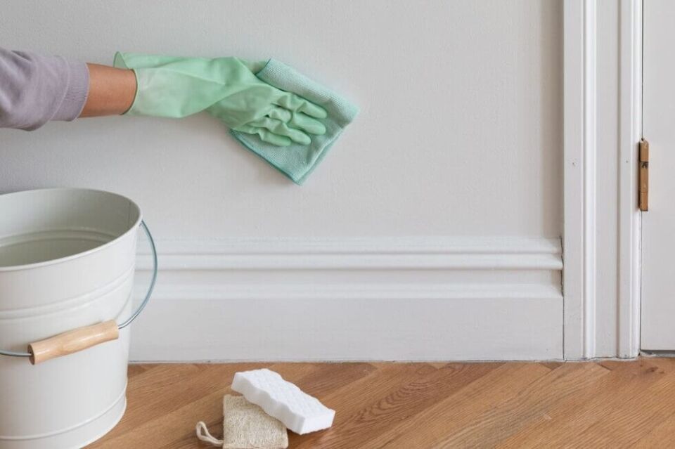 Best Way To Clean White Walls Without Removing Paint How Do You Clean White Walls